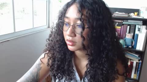 Snapshot of clitia_xx chatting on 02.04.26 Clitia online show from 02.04.26