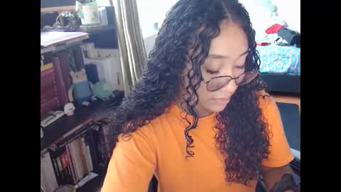 Snapshot of clitia_xx chatting on 03.31.26 Clitia online show from 03.31.26