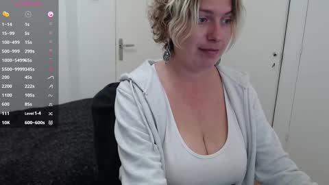 Syl  online show from 10.22.25