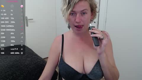 Syl  online show from 10.23.25