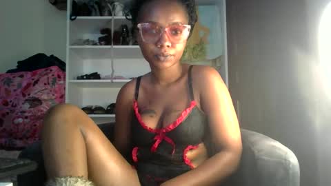 clittyxcandy online show from 02.26.25