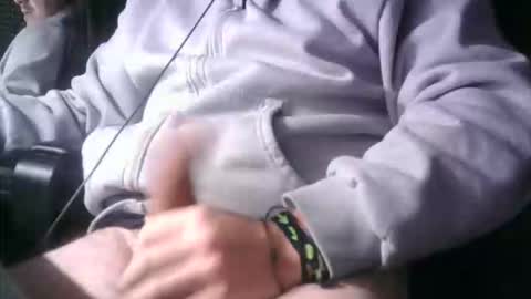 Snapshot of clluch95 chatting on 11.21.25 clluch95 online show from 11.21.25