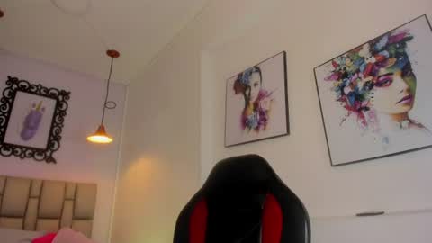 Snapshot of cloe_cifuentess chatting on 07.11.26 cloe_cifuentess online show from 07.11.26