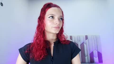 Snapshot of cloe_stanfort chatting on 09.15.25 Cloe  Stanfort online show from 09.15.25