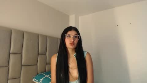 cloe online show from 04.13.26