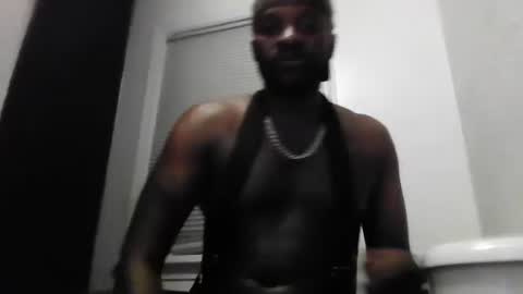 Snapshot of cloudman11 chatting on 10.08.25  Sir online show from 10.08.25