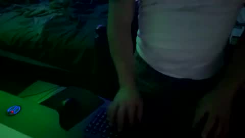 Cloudy Dayz online show from 12.16.25