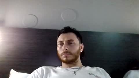 Snapshot of cloudyydayzz chatting on 04.25.26 tallhungandcloudy online show from 04.25.26