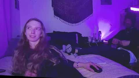 Clover online show from 04.04.26