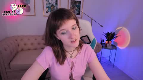  Clover  follow me  online show from 12.03.24