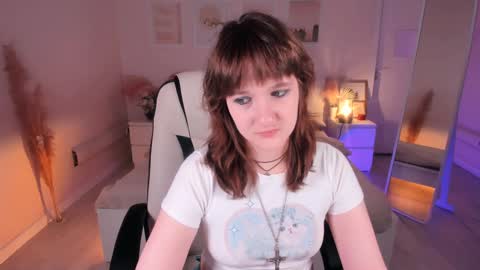  Clover  follow me  online show from 01.26.25