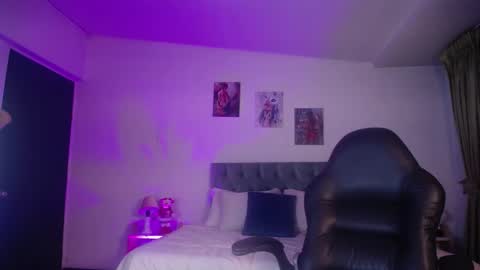 emely dolce online show from 12.06.24