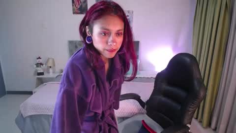 emely dolce online show from 01.04.25