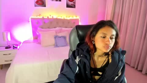 emely dolce online show from 09.29.25