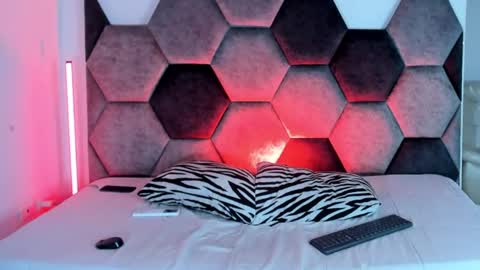 Cloy areo make me come with pleasure online show from 07.02.26