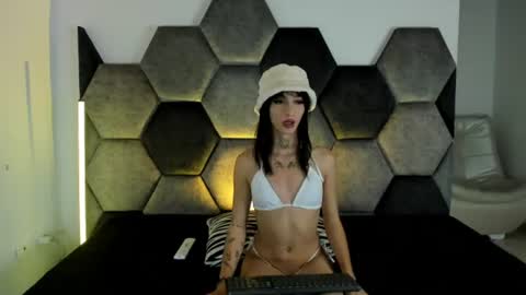 Cloy areo make me come with pleasure online show from 07.17.26