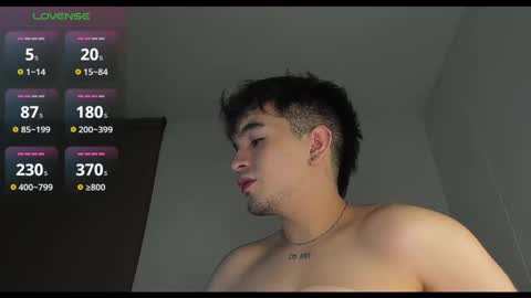 Johan   online show from 11.26.25