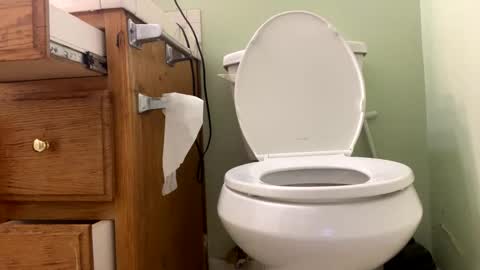 Snapshot of cockspitting chatting on 04.05.26 cockspitting online show from 04.05.26