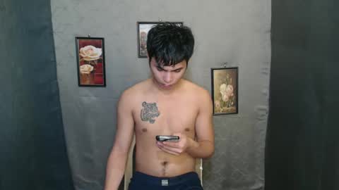 Snapshot of cocky_x chatting on 12.08.24 pat online show from 12.08.24