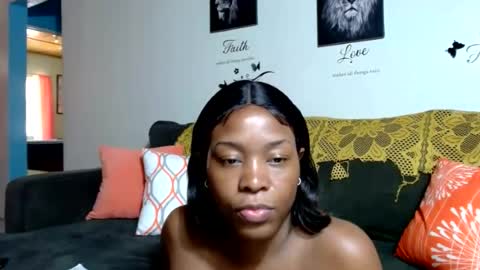 Snapshot of cocoscreamy chatting on 07.17.26 CocosCreamy online show from 07.17.26