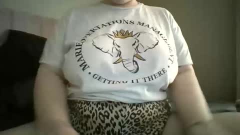 TheGoddessCodie online show from 11.28.25