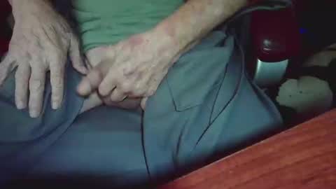 Snapshot of cody81421 chatting on 10.22.25 cody81421 online show from 10.22.25