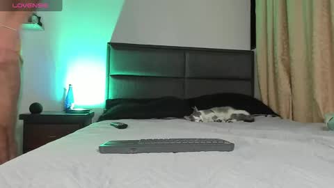 Snapshot of codyluke_ chatting on 09.18.25 Cody Luke online show from 09.18.25