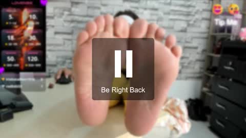 laurita online show from 11.14.25