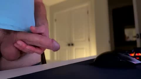 c o f f e e l o u n g e online show from 01.17.25