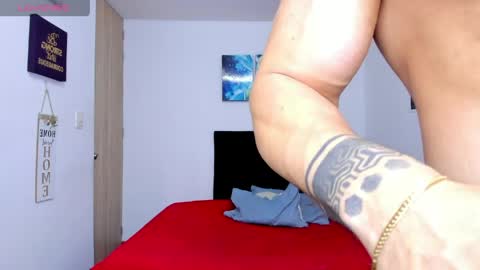 Snapshot of college_muscle_ass chatting on 06.06.26 college_muscle_ass online show from 06.06.26