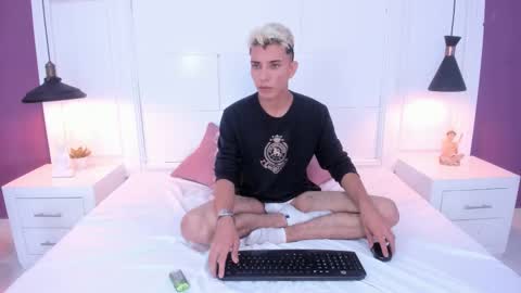 COLLEMAN online show from 01.24.25