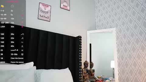 Snapshot of colombia_mommy_ chatting on 06.19.26 GRETCHEN online show from 06.19.26