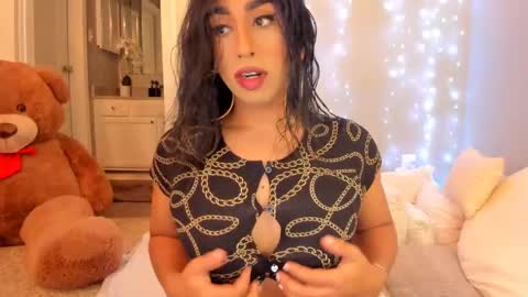 Snapshot of colombiantexas chatting on 01.14.25    ........ Instagram  Lorysexys online show from 01.14.25