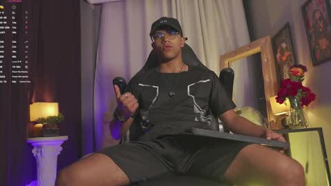 colstorw_ online show from 04.10.26