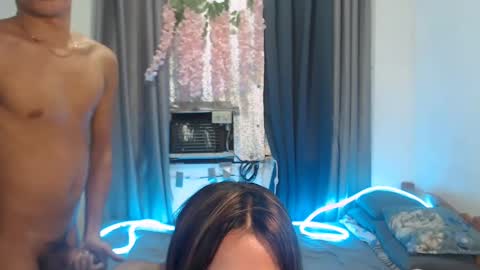 Snapshot of come_wet_me chatting on 02.15.25 come_wet_me online show from 02.15.25