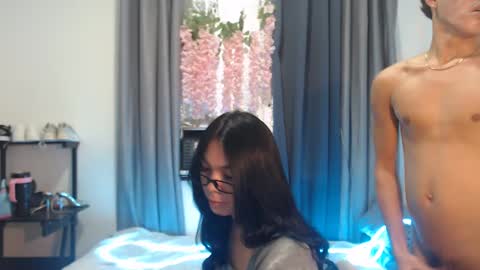 Snapshot of come_wet_me chatting on 03.08.25 come_wet_me online show from 03.08.25