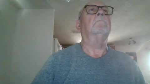 Snapshot of comeonmymouth chatting on 02.28.25 comeonmymouth online show from 02.28.25