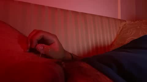 Snapshot of cometemipito chatting on 09.12.25 Chris online show from 09.12.25