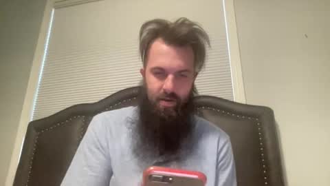 Snapshot of concentralized chatting on 01.27.25 Matt online show from 01.27.25