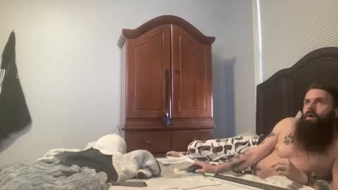 Snapshot of concentralized chatting on 02.10.25 Matt online show from 02.10.25