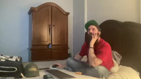 Snapshot of concentralized chatting on 02.15.25 Matt online show from 02.15.25