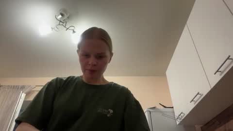 Snapshot of concettabellus chatting on 07.26.26 Kate online show from 07.26.26