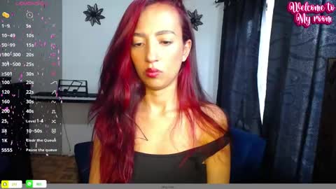 Snapshot of coniecut chatting on 05.04.26 conie online show from 05.04.26
