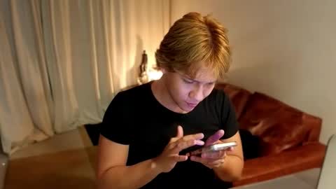 Snapshot of connie_varela chatting on 02.10.26 new account online show from 02.10.26