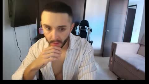 conradgrayson78 leonandresough online show from 11.09.25