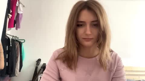 Snapshot of constancefanny chatting on 02.20.26 Amelia online show from 02.20.26