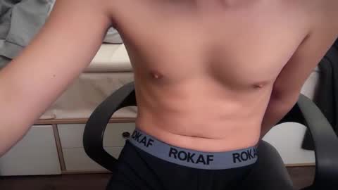 coocoonutboy online show from 02.03.26