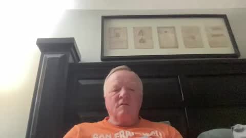 Snapshot of cookoosnest chatting on 12.29.24 cookoosnest online show from 12.29.24