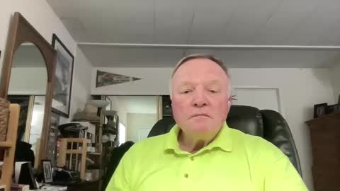 Snapshot of cookoosnest chatting on 02.18.25 cookoosnest online show from 02.18.25