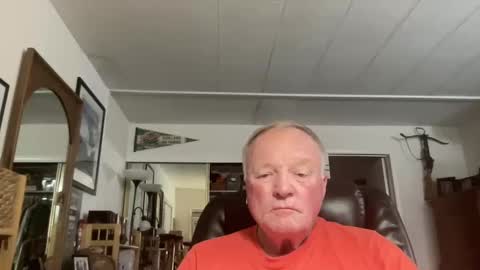 Snapshot of cookoosnest chatting on 10.08.25 cookoosnest online show from 10.08.25